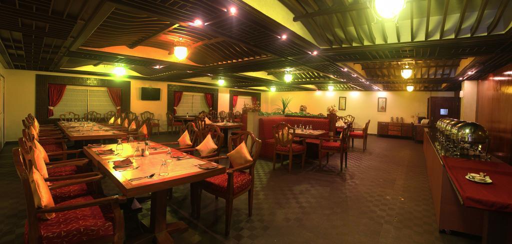 Hotel Grand International Rāipur Exteriér fotografie