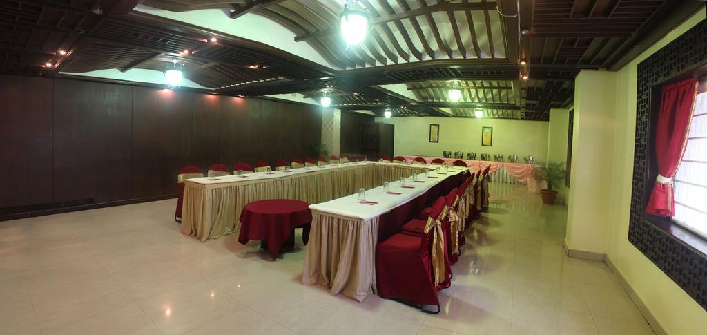 Hotel Grand International Rāipur Exteriér fotografie