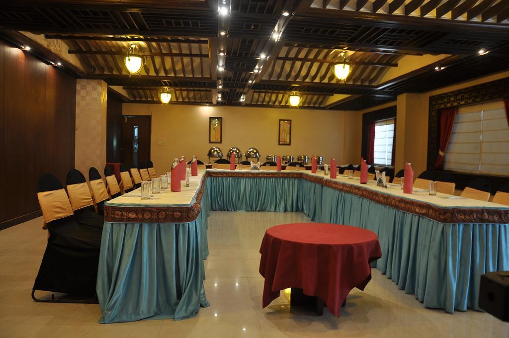 Hotel Grand International Rāipur Exteriér fotografie